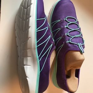 Easy Spirit Sneakers